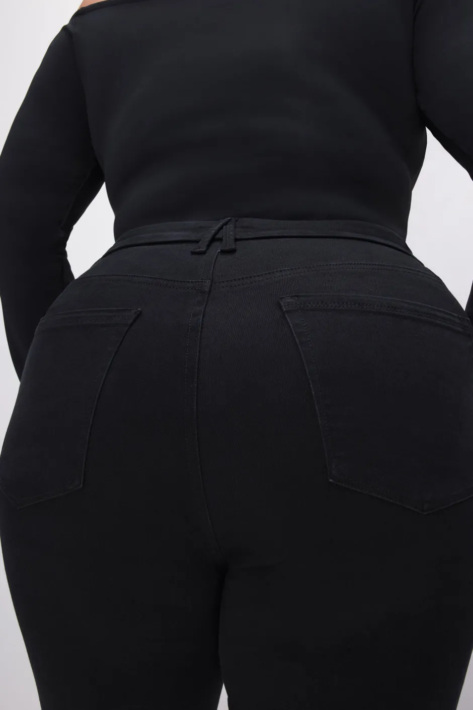 Good American Skinny | Mid-Rise<ALWAYS FITS GOOD LEGS SKINNY JEANS Black165