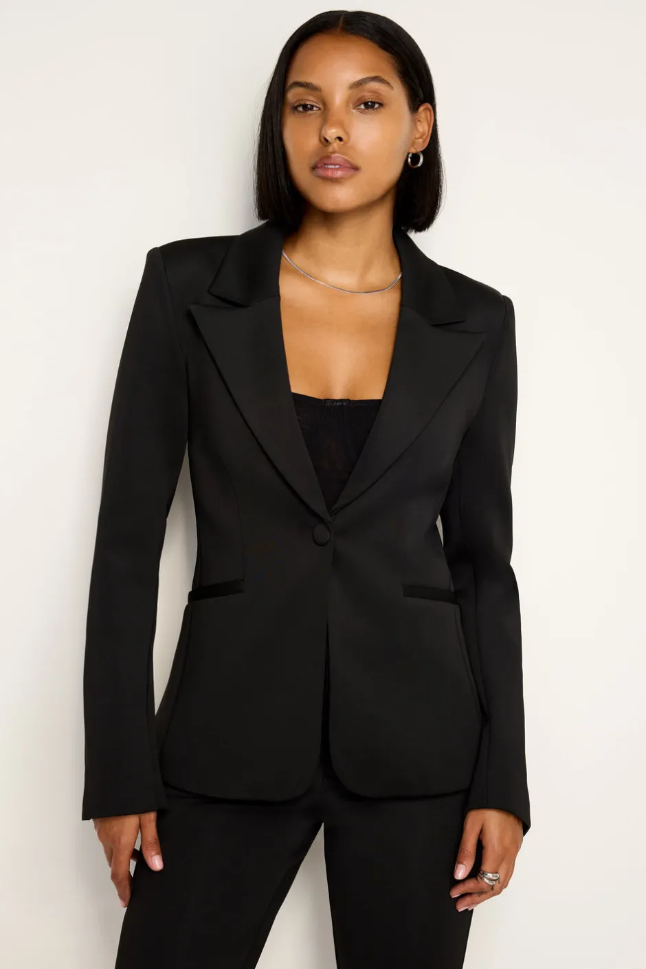 Good American Outerwear | Blazers<CLASSIC SCULPTED BLAZER Black001