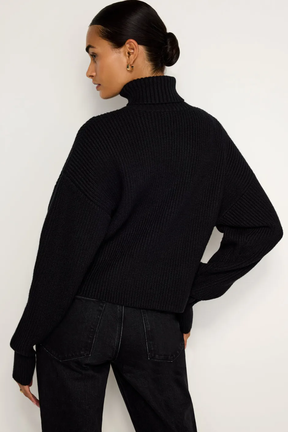 Good American Tops | Sweaters<COZY RIBBED TURTLENECK Black001