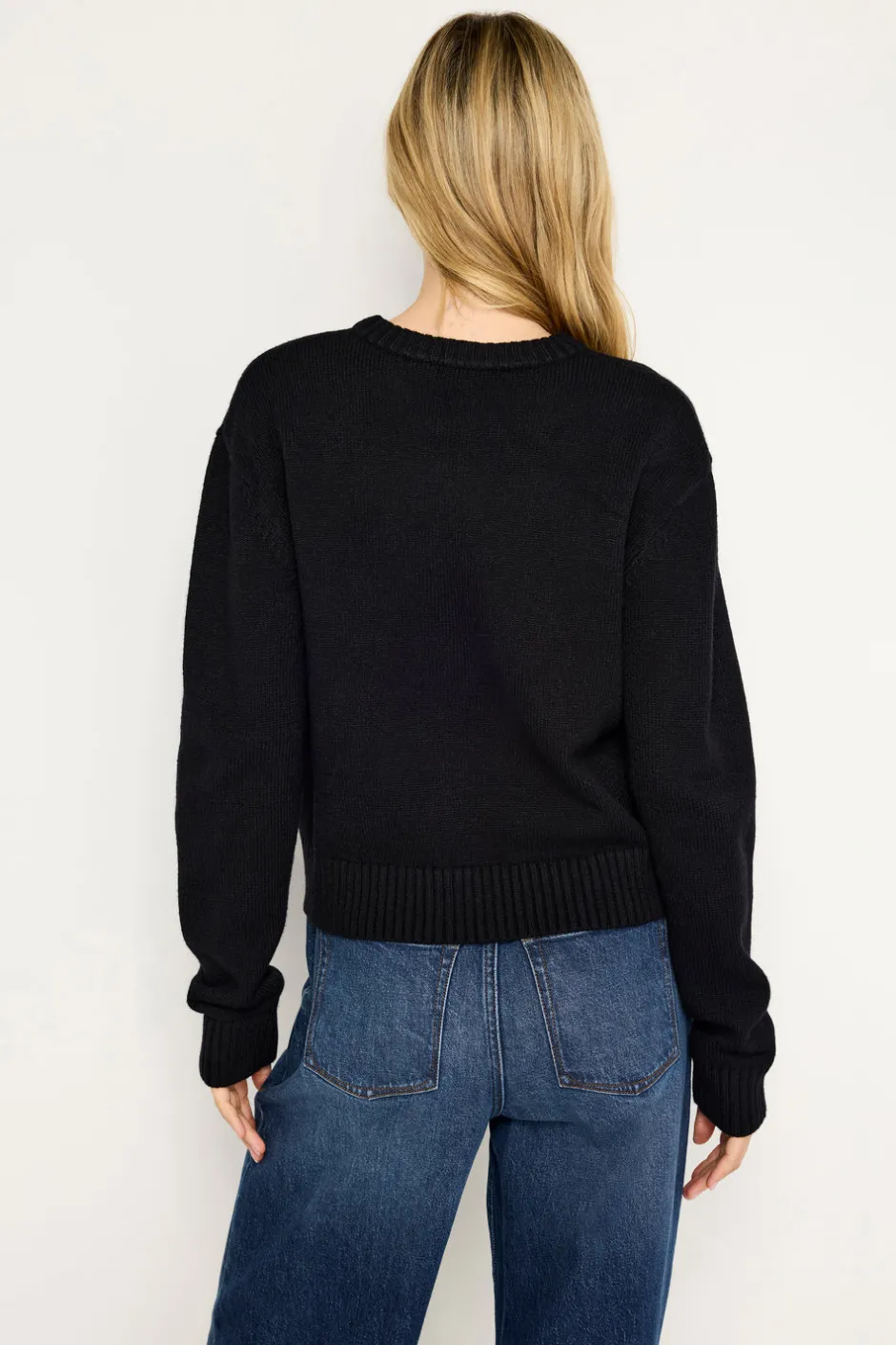 Good American Tops | Sweaters<COZY CREWNECK Black001