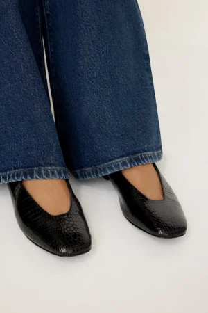 Good American Shoes<CROCODILE BALLET FLATS Black001