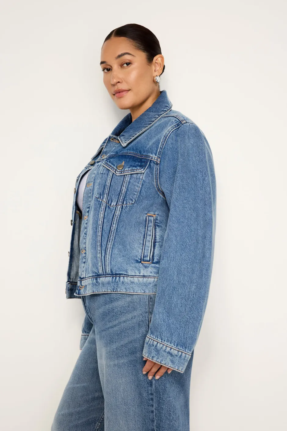 Good American Outerwear<CROPPED TRUCKER JACKET Indigo682