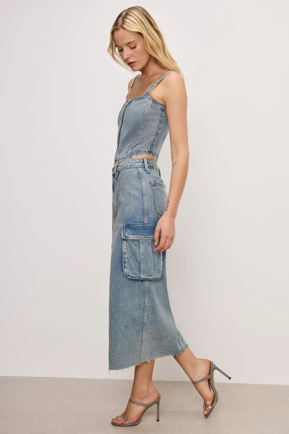 Good American Shorts & Skirts<DENIM CARGO SKIRT Indigo762