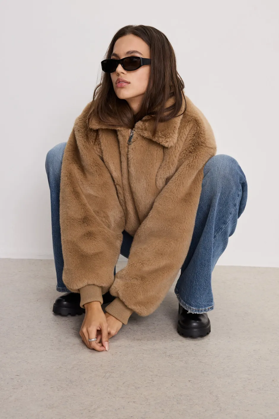 Good American Outerwear<FAUX FUR COLLAR JACKET Warm caramel003