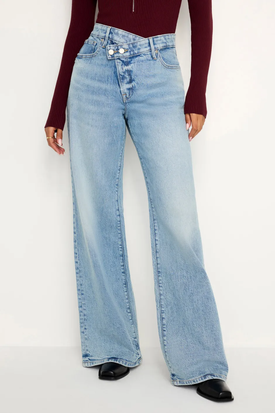 Good American Relaxed | Mid-Rise<GOOD EASE RELAXED JEANS Indigo712