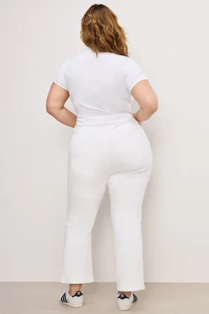 Good American Bootcut & Flare | Mid-Rise<GOOD LEGS CROPPED MINI BOOT JEANS White001