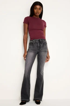 Good American Bootcut & Flare | Mid-Rise<GOOD LEGS FLARE JEANS Black338