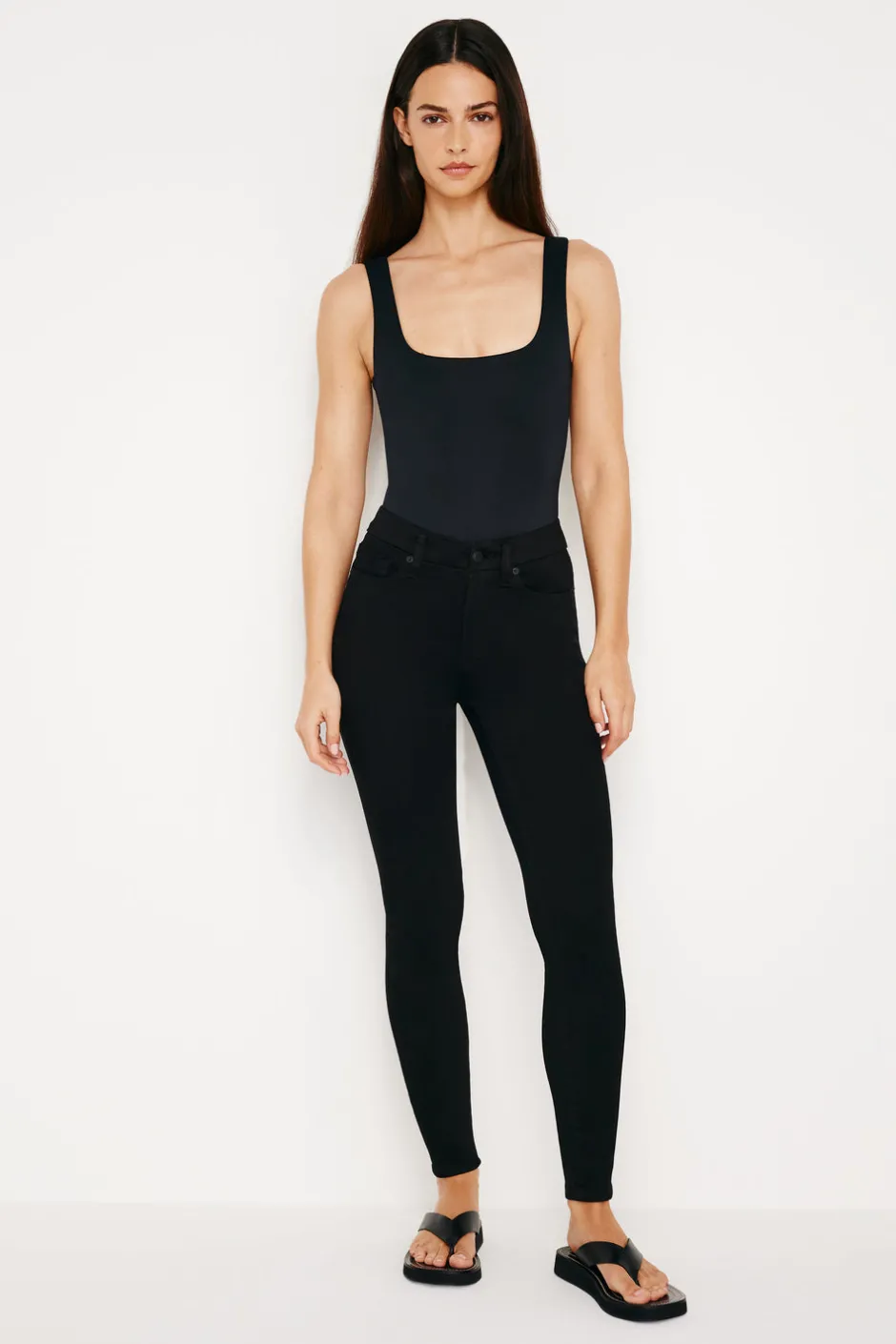 Good American Skinny<GOOD LEGS SKINNY JEANS Black001