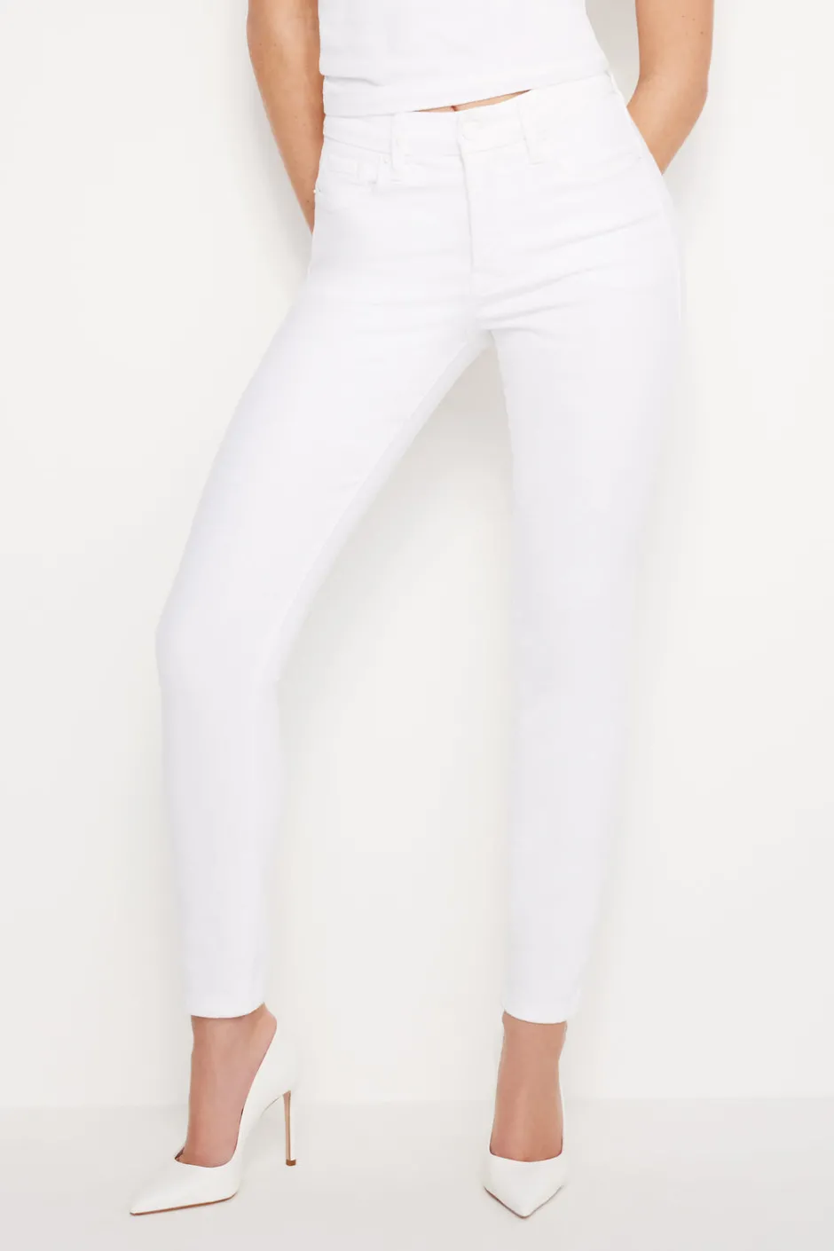 Good American Skinny | Mid-Rise<GOOD LEGS SKINNY JEANS White001