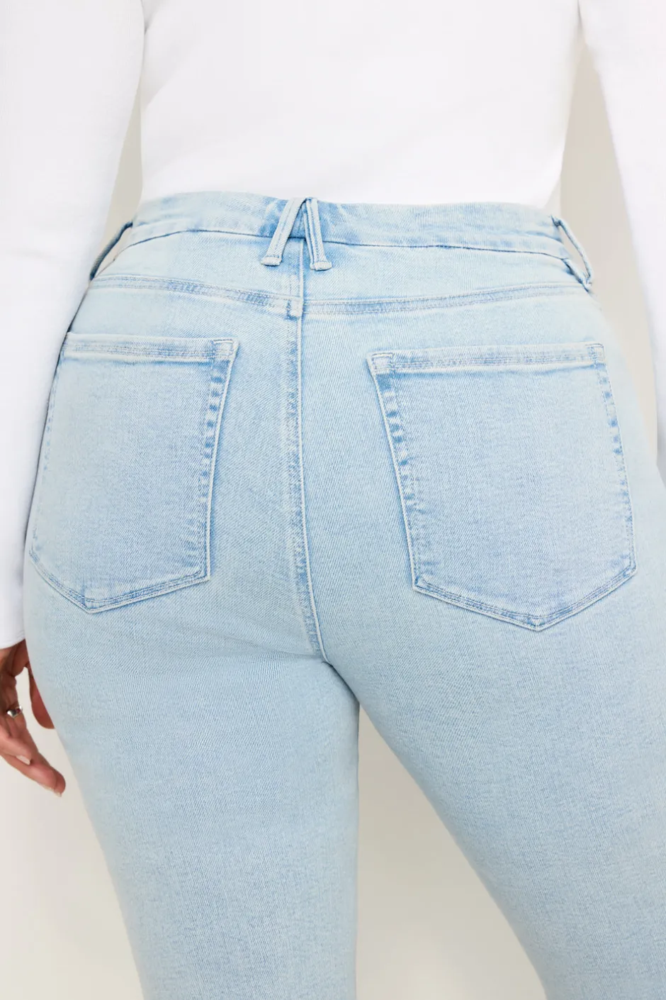 Good American Skinny | Mid-Rise<GOOD LEGS SKINNY JEANS Indigo686
