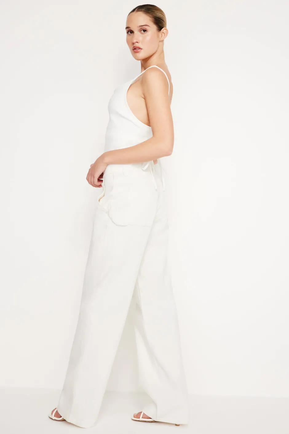Good American Straight<GOOD ’90S CARPENTER JEANS Cloud white001