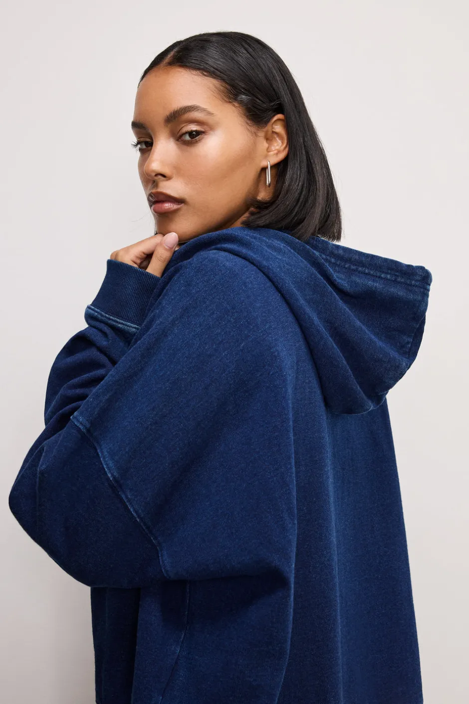 Good American Tops | Sweaters<JEANIUS BOXY ZIP HOODIE Indigo377