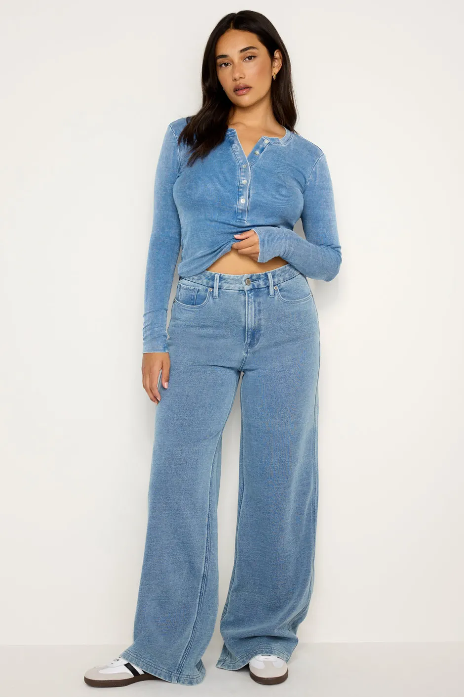 Good American Tops<JEANIUS FITTED HENLEY Indigo586