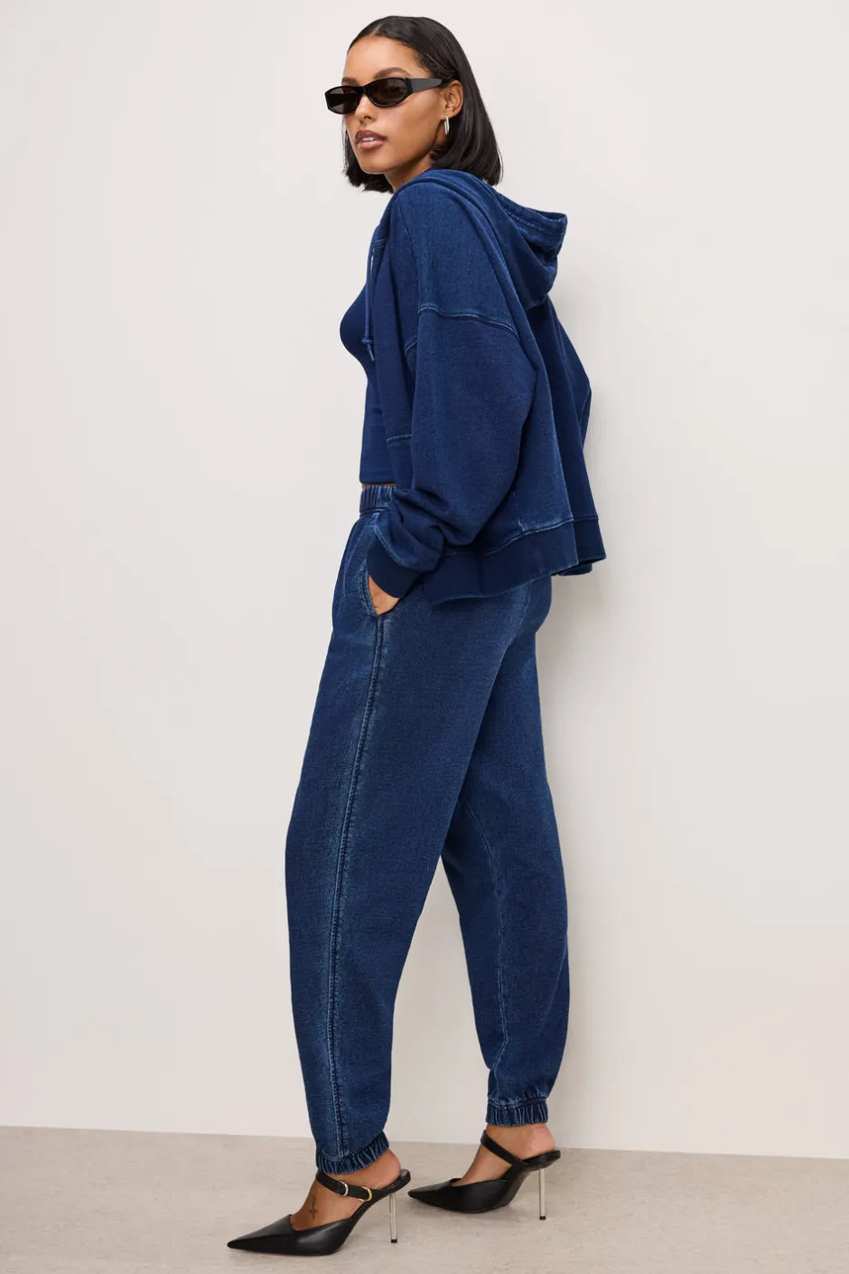 Good American Pants | Sweats<JEANIUS SWEATPANTS Indigo377