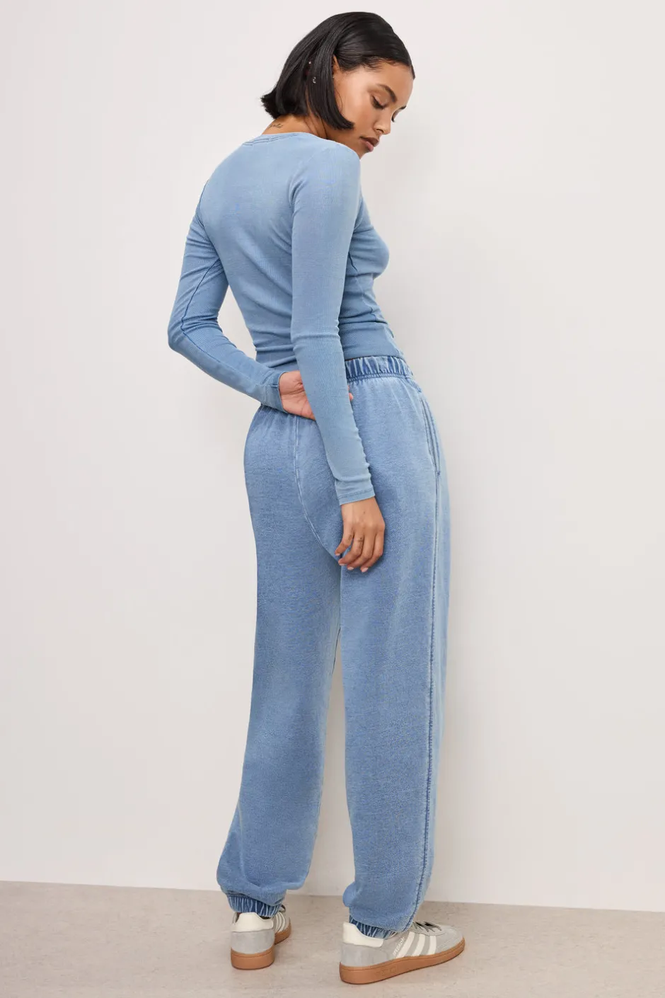 Good American Pants | Sweats<JEANIUS SWEATPANTS Indigo376
