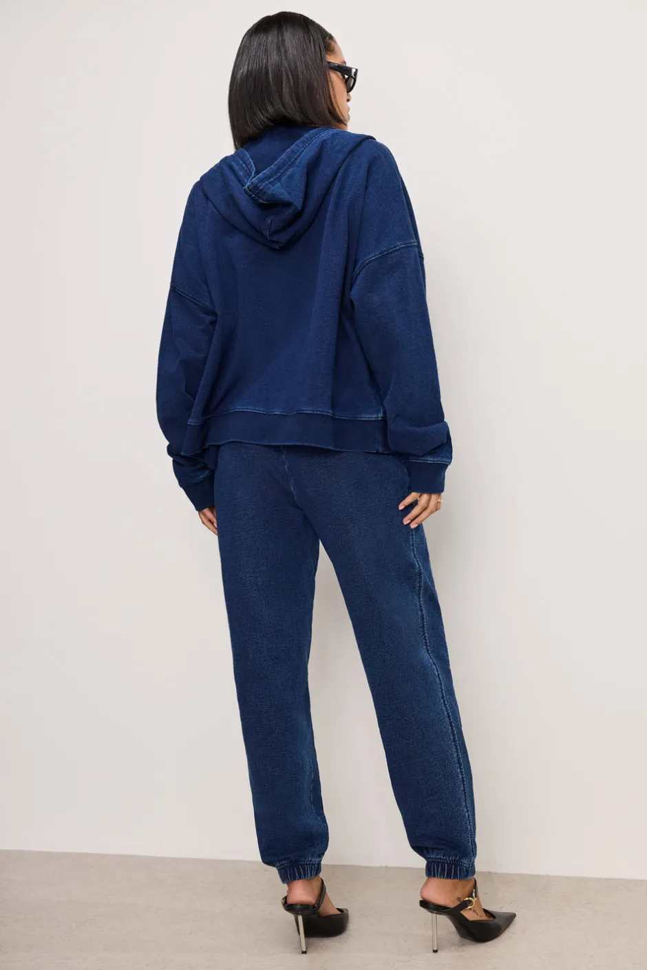 Good American Pants | Sweats<JEANIUS SWEATPANTS Indigo377