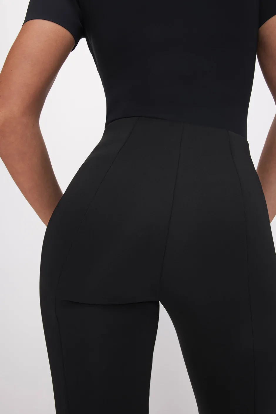 Good American Pants<SCUBA PULL-ON STRAIGHT TROUSERS Black001