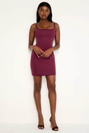 Good American Dresses<SCUBA SCOOP CAMI DRESS Oxblood002