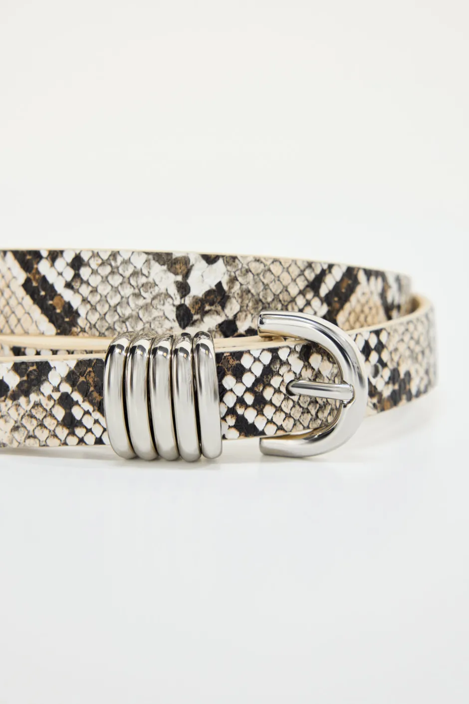 Good American Belts<SLIM 5 RING BELT Black and white snake print