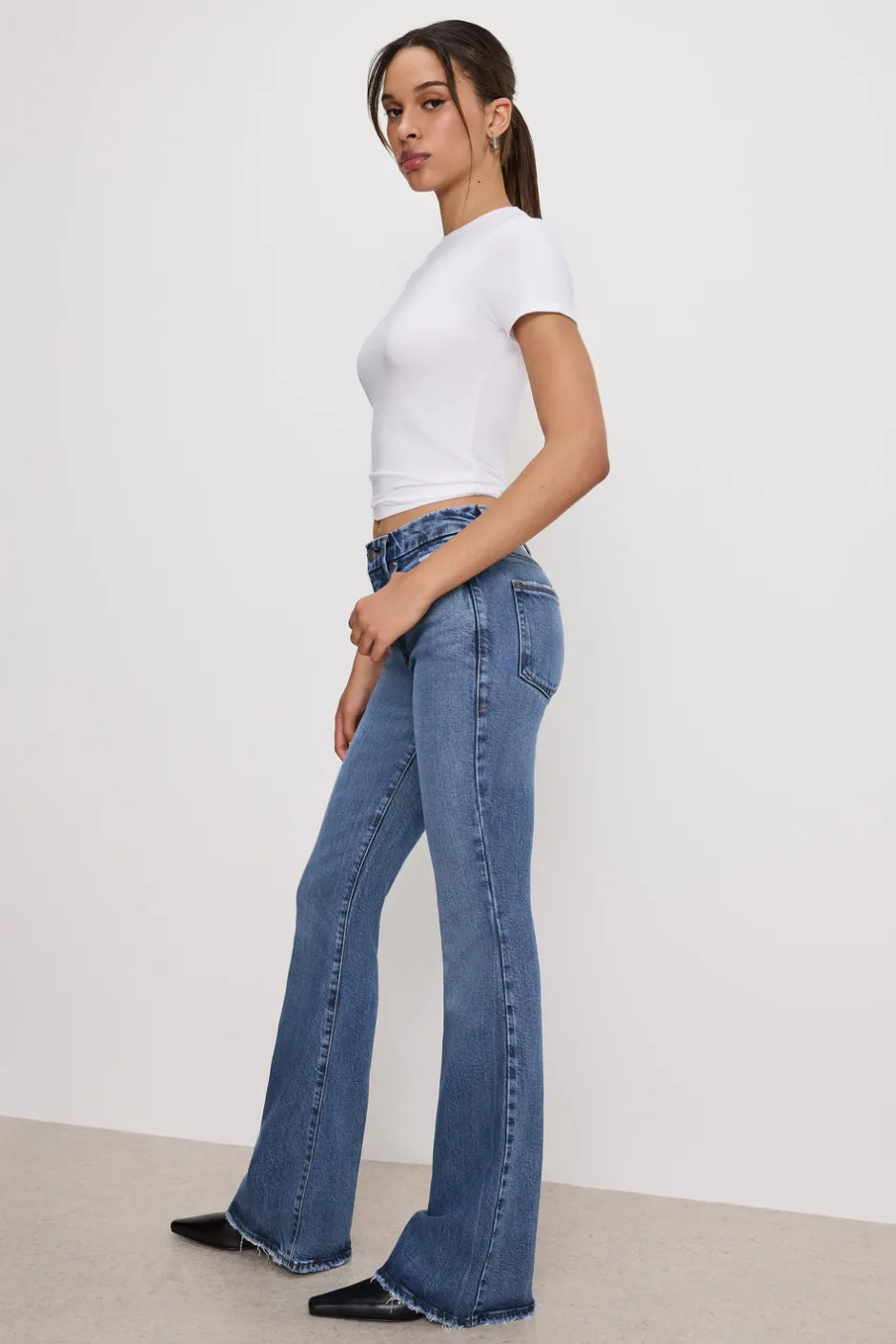 Good American Bootcut & Flare<SOFT-TECH GOOD LEGS FLARE JEANS Indigo513